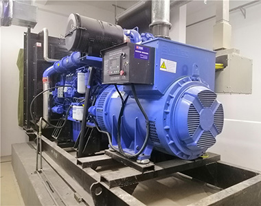 乐投平台720KW/400V陆用发电机应用于某房地产项目