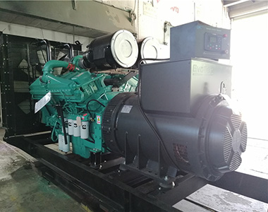 乐投平台800KW/400V陆用发电机应用于某房地产项目