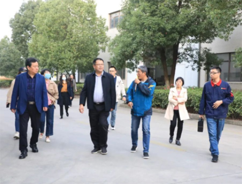 省发改委调研组莅临乐投平台工厂调研